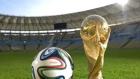 国足主帅呼吁全力冲刺最后两场18强赛，新华网报道